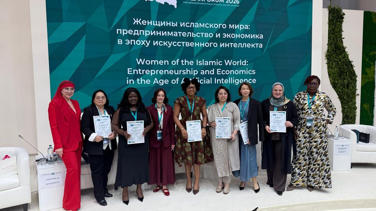 Farwa Hasnain, CEO Rayn, represents Pakistan at the 17th Kazan Forum, on the panel 'Women of the Islamic World: Entrepreneurship and Economics in the Age of AI.'